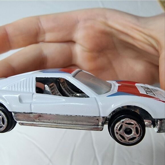 Summer Marz Karz Image No.8902 Ferrari 308 GTS 1/64 Diecast Toy Race Car Used - Picture 8 of 10